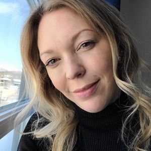 Meet your Posher, Isabelle